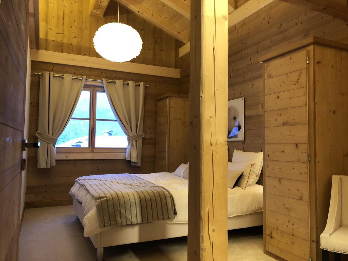 Chalet Nanook นอเทรอ-ดาม-เด-เบลล์คอมบ์ ภายนอก รูปภาพ
