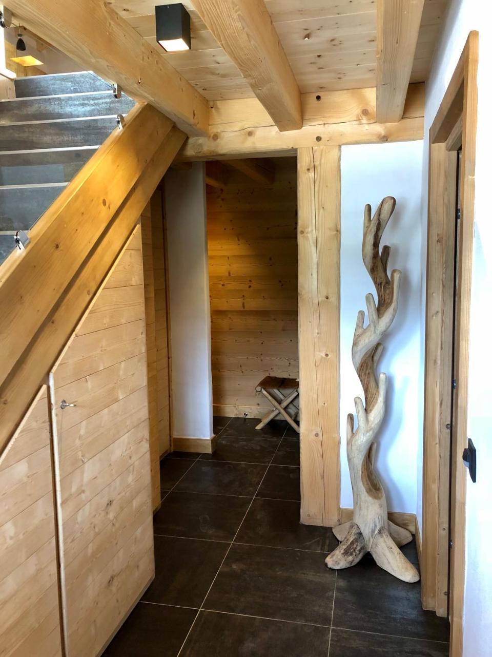 Chalet Nanook นอเทรอ-ดาม-เด-เบลล์คอมบ์ ภายนอก รูปภาพ