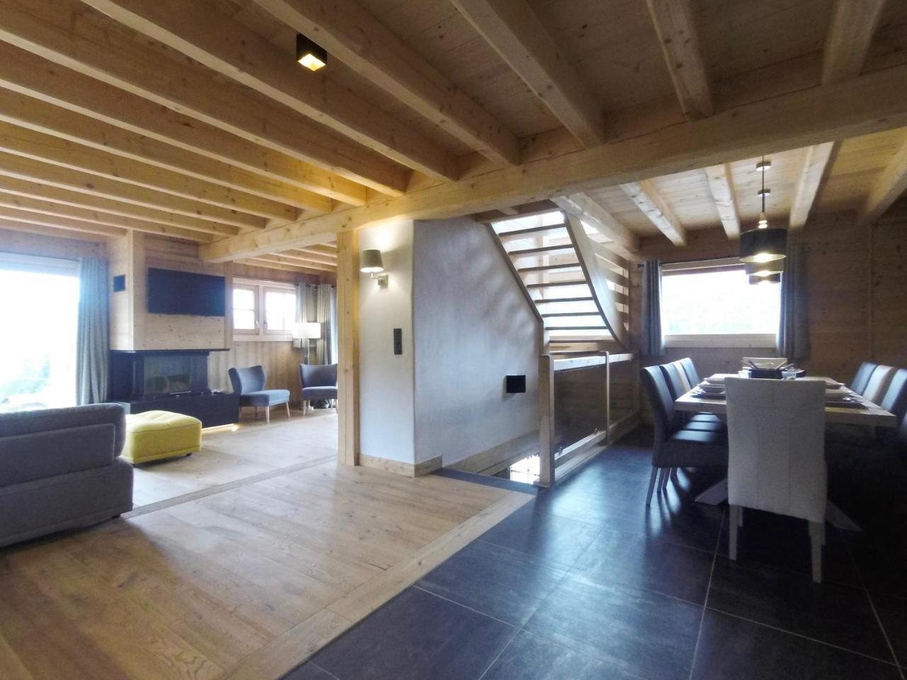 Chalet Nanook นอเทรอ-ดาม-เด-เบลล์คอมบ์ ภายนอก รูปภาพ
