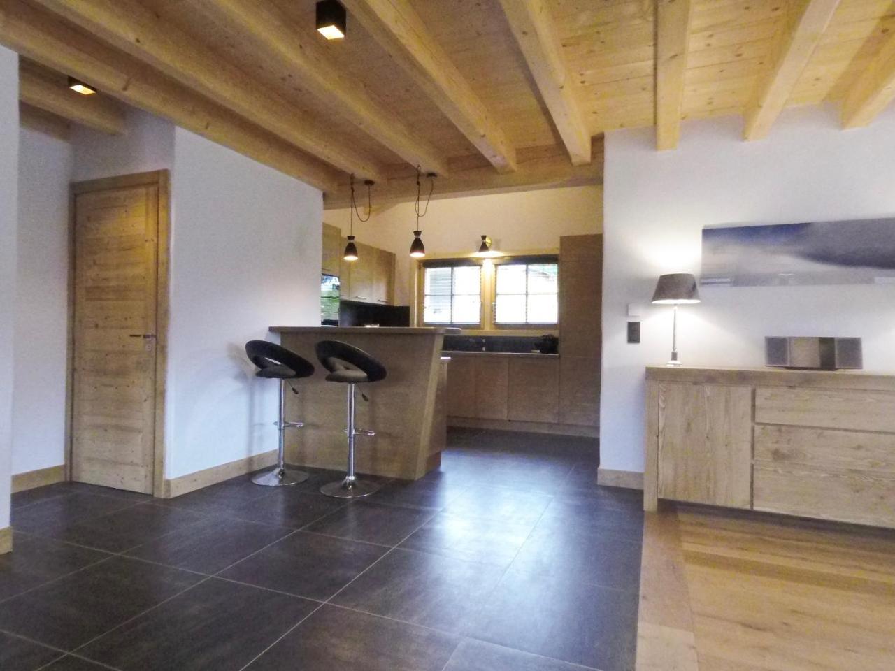 Chalet Nanook นอเทรอ-ดาม-เด-เบลล์คอมบ์ ภายนอก รูปภาพ